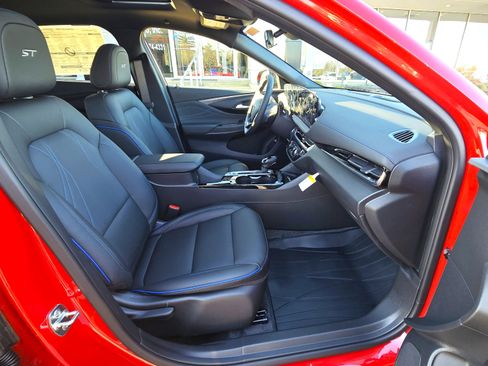 New 2026 Buick Envista Sport Touring w/ Convenience I Package image 18