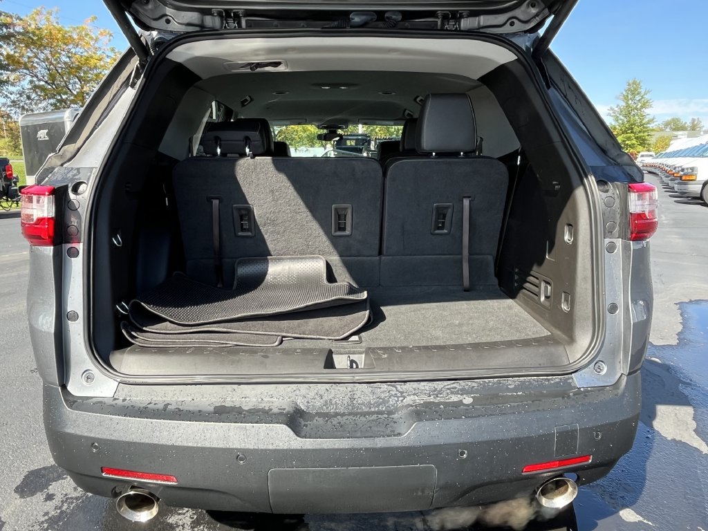 Used 2019 Chevrolet Traverse LT FWD image 29