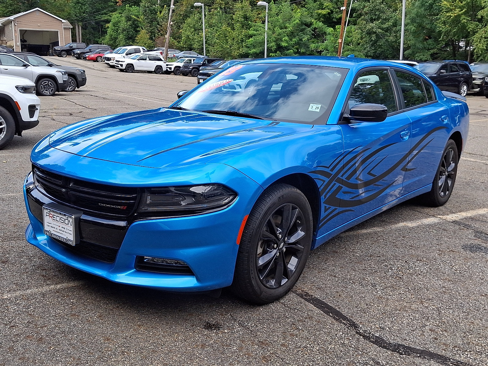 Used 2023 Dodge Charger SXT w/ Blacktop Package AWD/4WD image 3