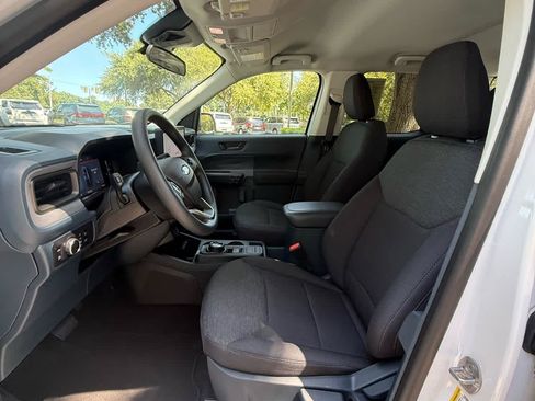 Used 2025 Ford Maverick XL FWD image 11