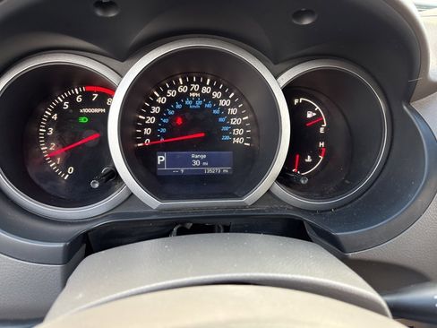 Used 2011 Suzuki Grand Vitara Premium image 23