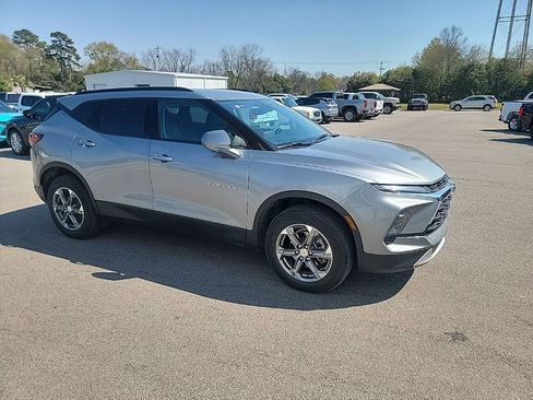 Used 2024 Chevrolet Blazer LT w/ Convenience Package image 7