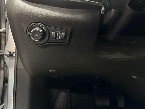 Used 2023 Jeep Compass High Altitude AWD/4WD image 28