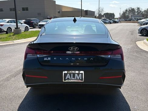 New 2026 Hyundai Elantra Sport image 6