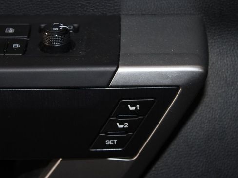 Used 2023 Toyota Tundra Platinum w/ Advanced Package image 32