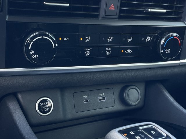Used 2021 Nissan Rogue S FWD image 18
