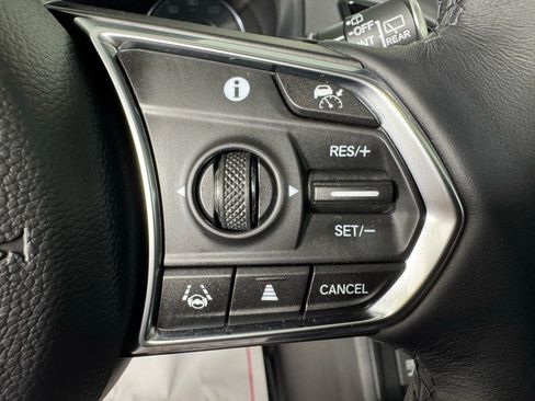 Used 2024 Acura RDX SH-AWD image 17