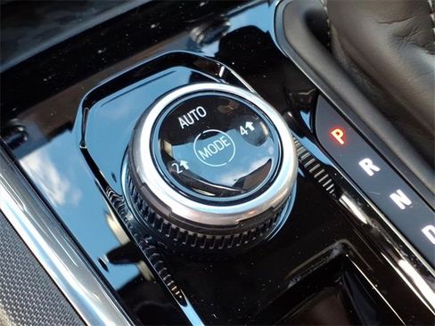 New 2026 GMC Canyon Elevation image 18