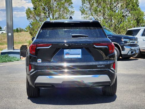 New 2027 GMC Terrain Denali w/ LPO, Black Badging Package AWD/4WD image 12