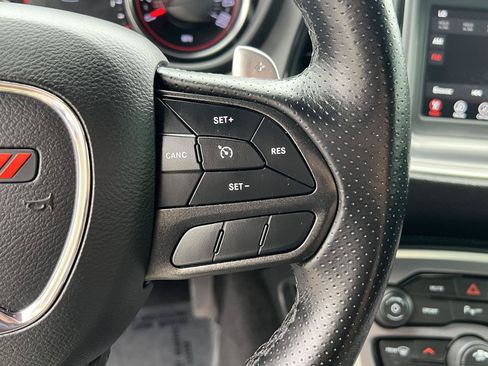 Used 2022 Dodge Challenger GT AWD/4WD image 30