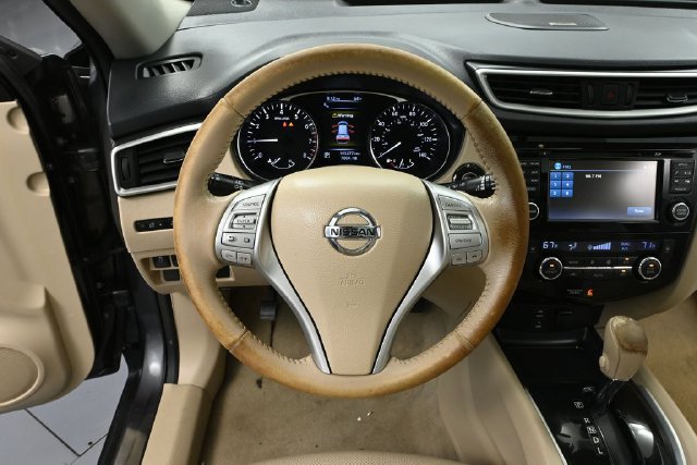 Used 2014 Nissan Rogue SL w/ SL Premium Package FWD image 24