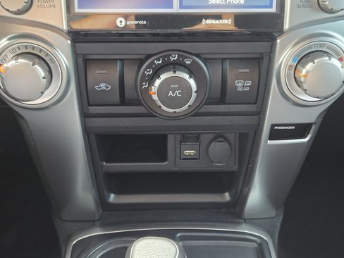 Used 2022 Toyota 4Runner TRD Sport image 19