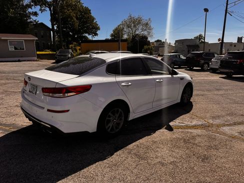 Used 2020 Kia Optima LX FWD image 5