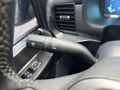 Used 2025 Ford F150 Lariat w/ Equipment Group 501A Mid image 38