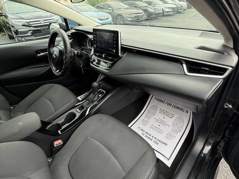 Used 2021 Toyota Corolla LE FWD image 23