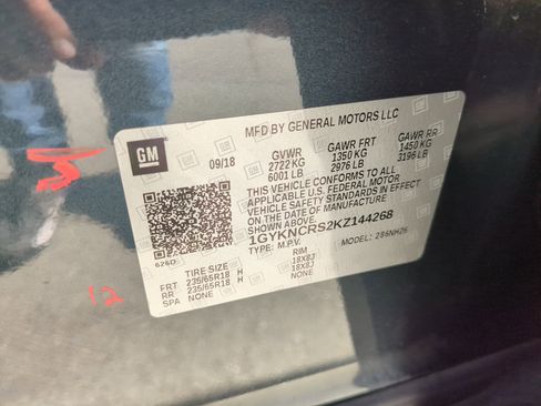 Used 2019 Cadillac XT5 Luxury image 36