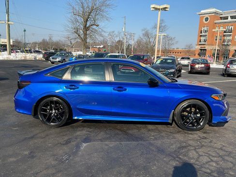 Used 2022 Honda Civic Sport image 8