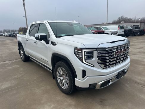 Used 2022 GMC Sierra 1500 Denali image 5