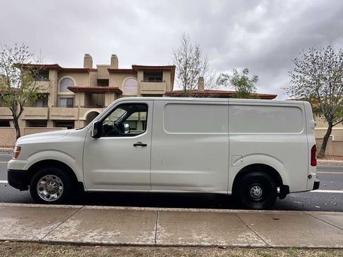 Used 2020 Nissan NV 2500 SV w/ Navigation Package image 5