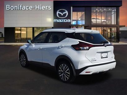 Used 2024 Nissan Kicks SV