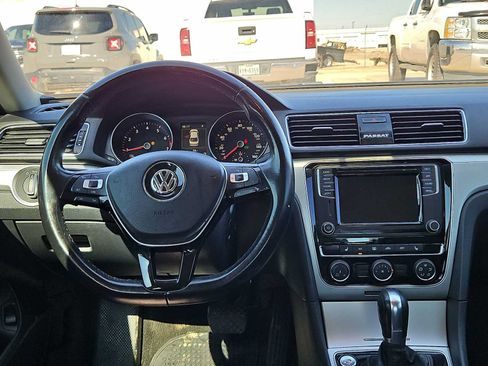 Used 2019 Volkswagen Passat 2.0T Wolfsburg FWD image 14