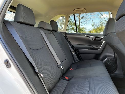 Used 2024 Toyota RAV4 LE image 27