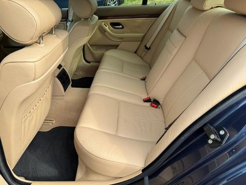 Used 2002 BMW 530i Sedan RWD image 12