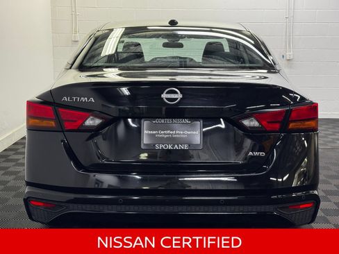 Certified 2025 Nissan Altima 2.5 SV AWD/4WD image 9