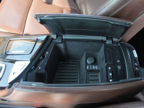 Used 2016 BMW 528i xDrive Sedan image 25