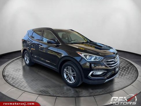 Used 2017 Hyundai Santa Fe Sport w/ 2.4L Value Package 06 AWD/4WD image 7