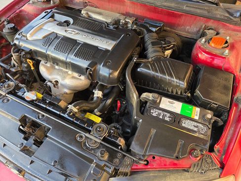 Used 2005 Hyundai Elantra GLS image 17