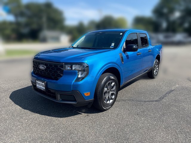 Certified 2026 Ford Maverick XLT w/ XLT Luxury Package AWD/4WD image 4