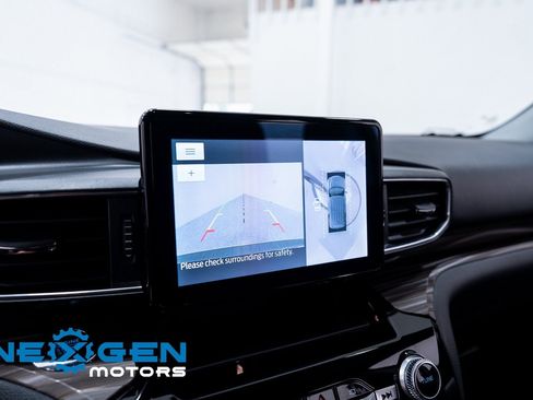 Used 2023 Ford Explorer Limited image 39