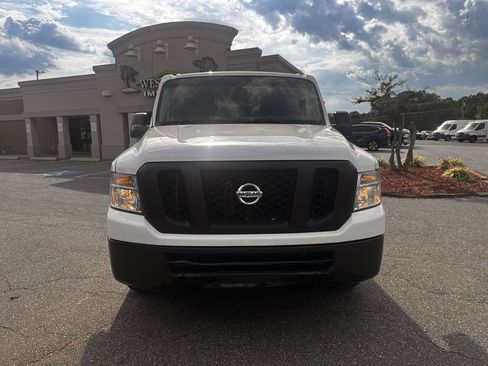 Used 2015 Nissan NV 2500 SV image 5