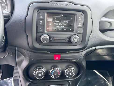 Used 2016 Jeep Renegade 75th Anniversary AWD/4WD image 16