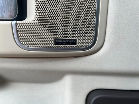 Used 2010 Land Rover Range Rover Supercharged image 21