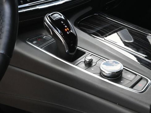 Used 2023 Cadillac Escalade V AWD/4WD image 15