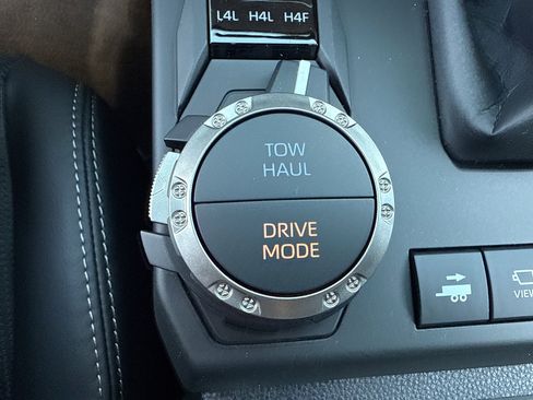 New 2026 Toyota 4Runner Limited image 28