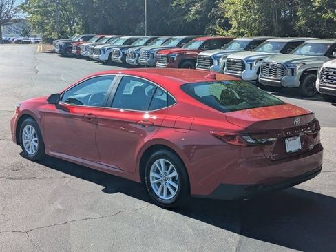 Used 2026 Toyota Camry LE FWD image 5