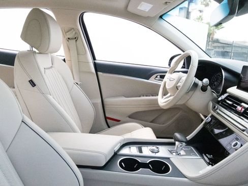 Used 2026 Genesis G70 2.5T Prestige RWD image 27