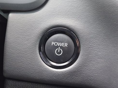 Used 2025 Toyota Tundra Platinum AWD/4WD image 24
