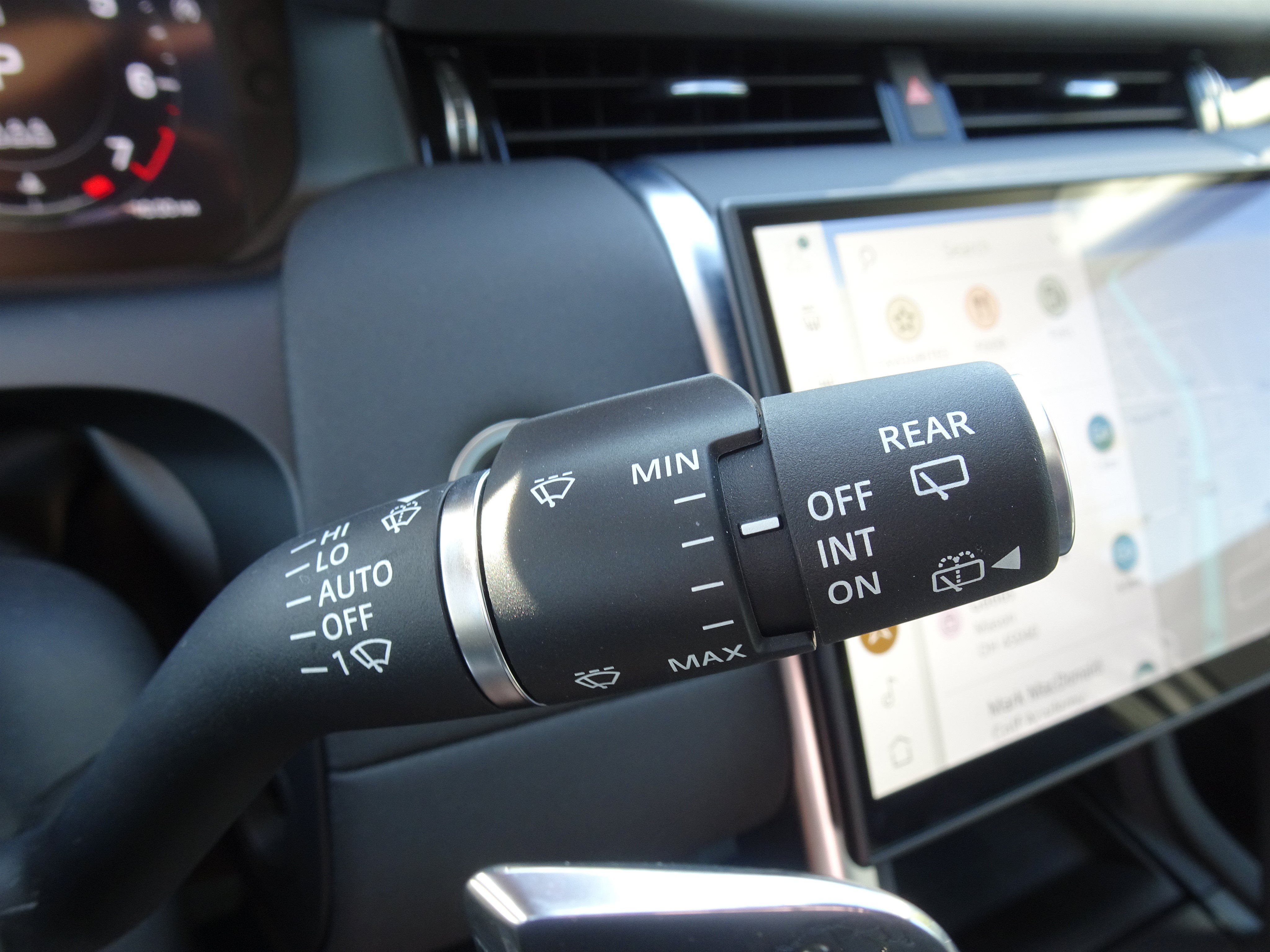 Certified 2025 Land Rover Discovery Sport S AWD/4WD image 24