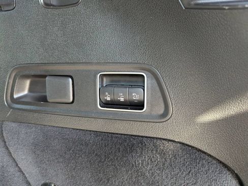 Used 2020 Mercedes-Benz GLS 450 4MATIC image 50