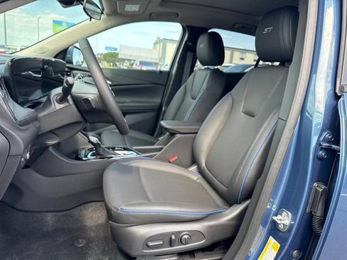 New 2026 Buick Encore GX Sport Touring w/ Comfort Package FWD image 16