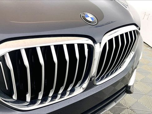 Used 2019 BMW X5 xDrive40i w/ Luxury Seating Package AWD/4WD image 23