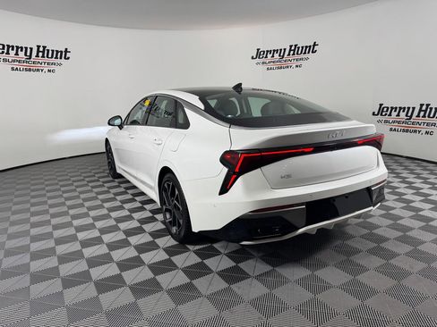 Used 2025 Kia K5 EX image 9