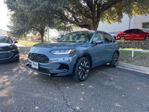 Certified 2026 Honda HR-V EX-L image 3