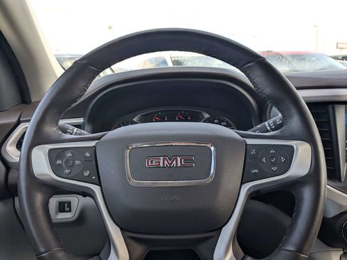 Used 2023 GMC Acadia SLT w/ Preferred Package FWD image 20