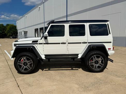 Used 2018 Mercedes-Benz G 550 Squared image 28