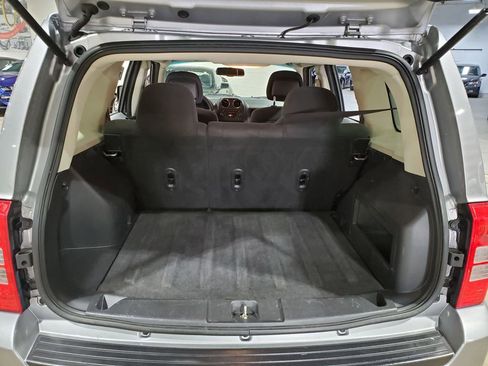 Used 2017 Jeep Patriot Sport w/ Power Value Group image 37